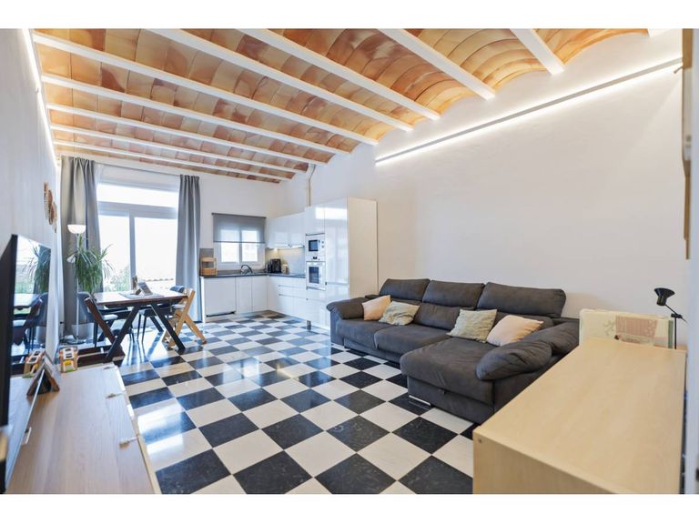 Property thumbnail 1