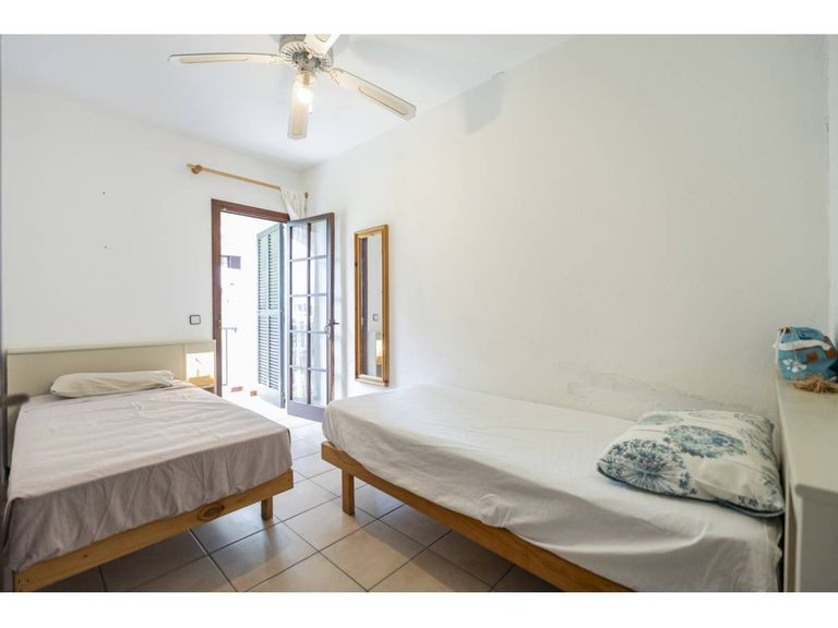 Property thumbnail 12