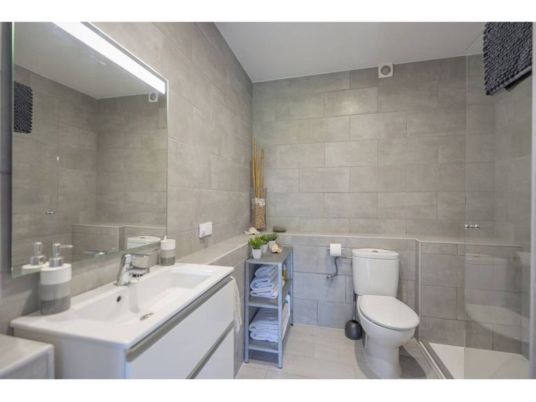 Property thumbnail 17
