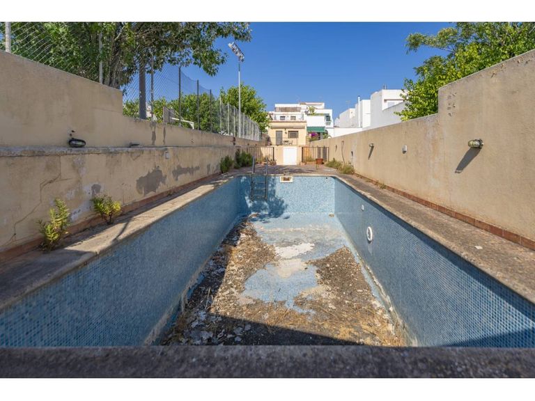 Property thumbnail 12
