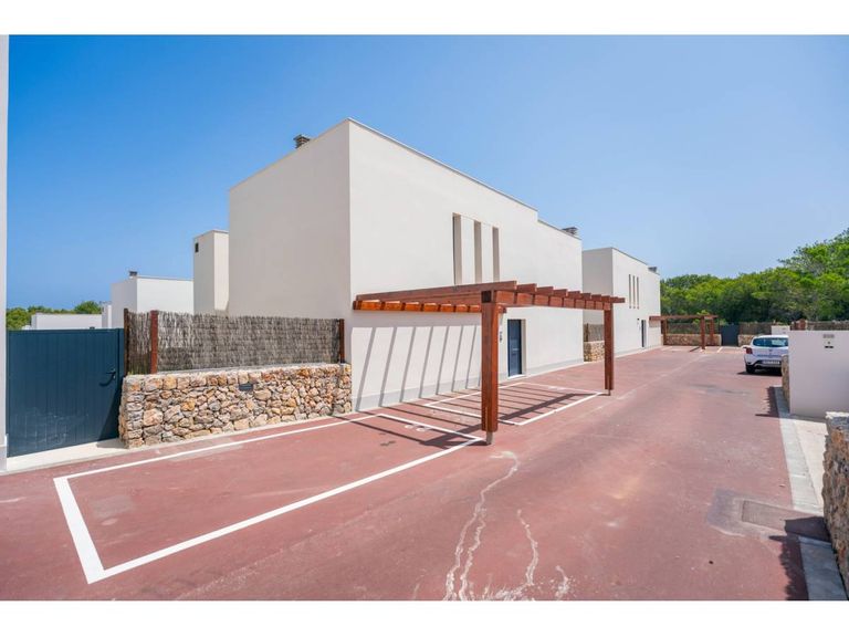 Property thumbnail 25