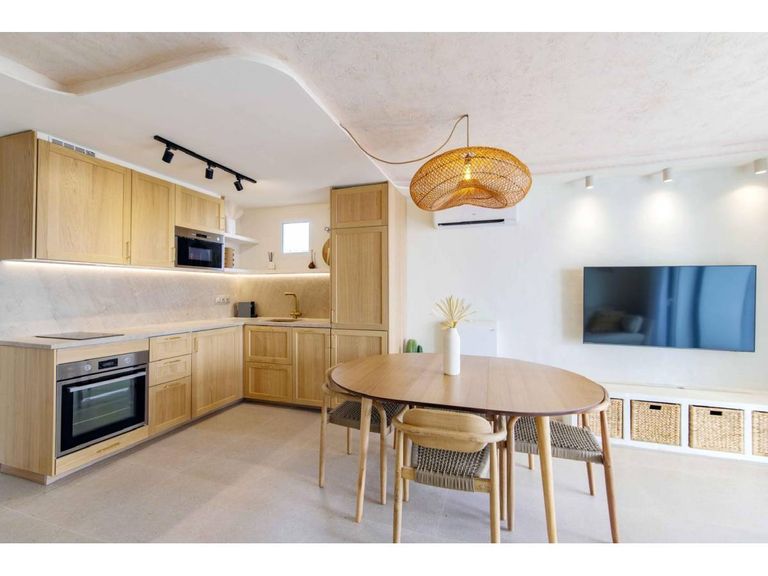 Property thumbnail 1
