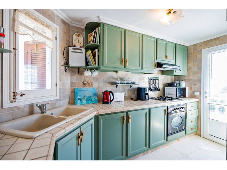 Property thumbnail 9