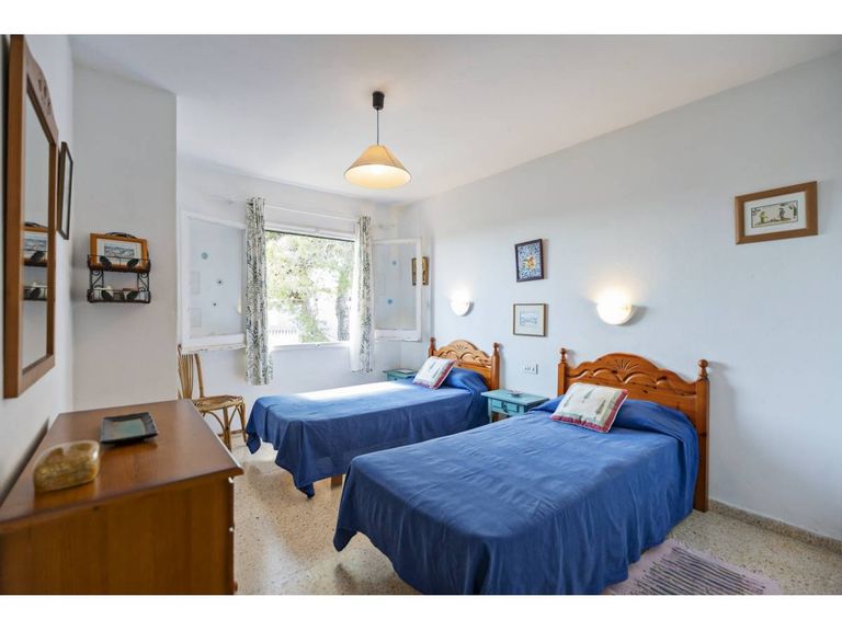 Property thumbnail 19