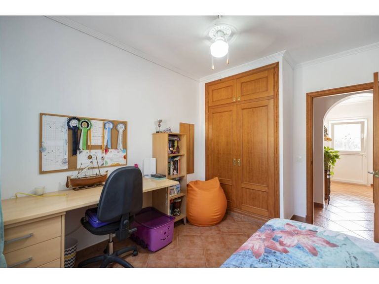 Property thumbnail 13