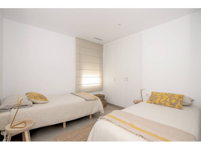Property thumbnail 19
