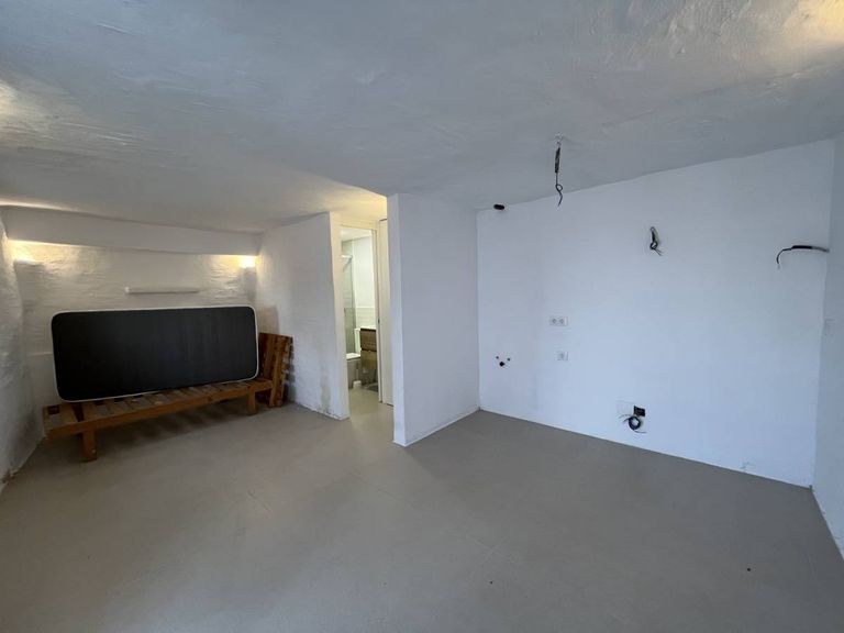 Property thumbnail 16