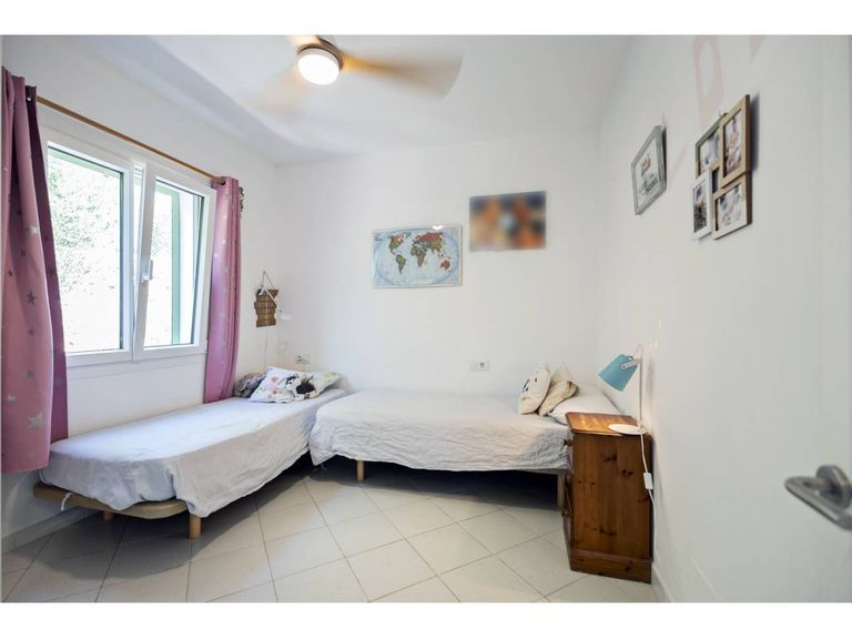 Property thumbnail 23