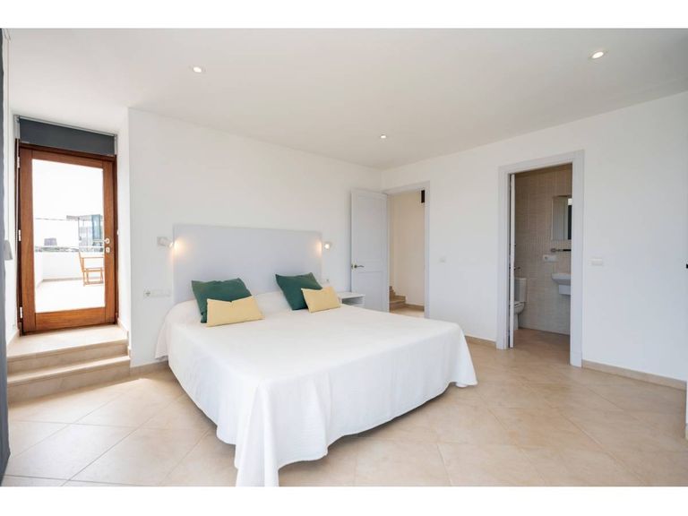Property thumbnail 7