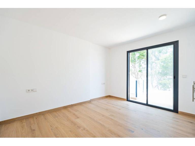 Property thumbnail 17