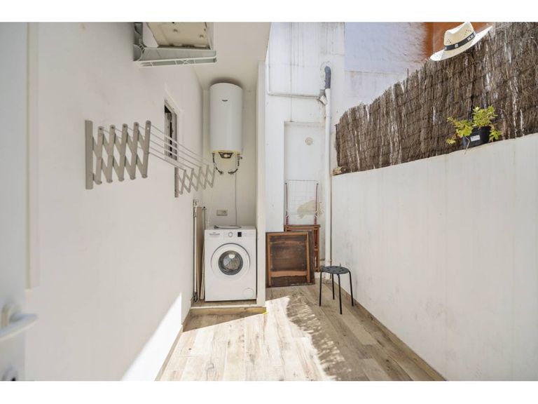 Property thumbnail 13