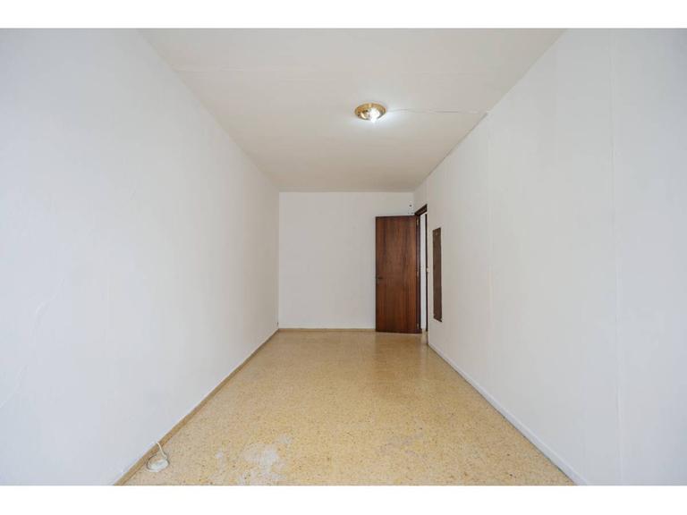 Property thumbnail 12
