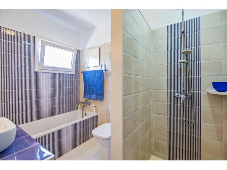 Property thumbnail 19