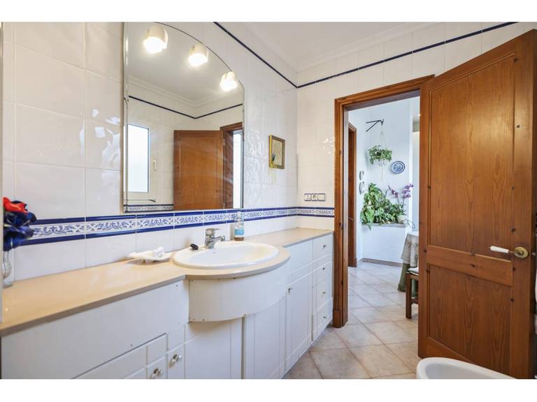 Property thumbnail 15