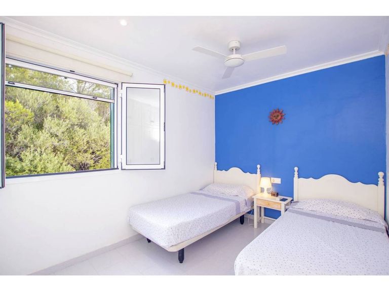 Property thumbnail 9
