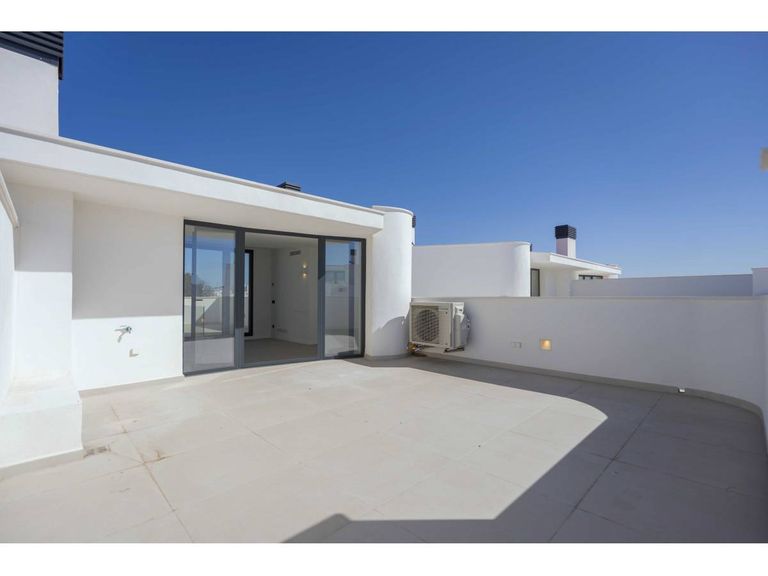 Property thumbnail 19