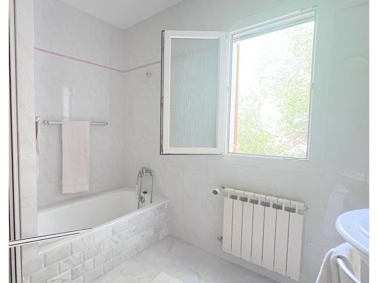 Property thumbnail 27