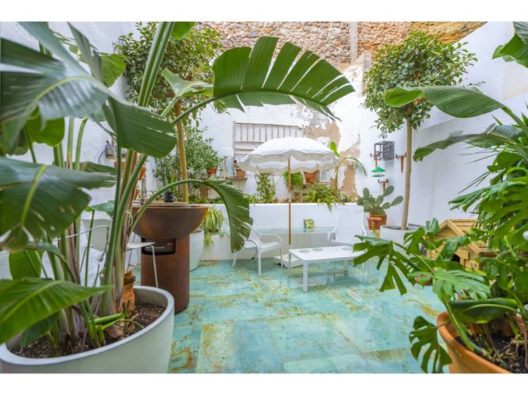 Property thumbnail 1