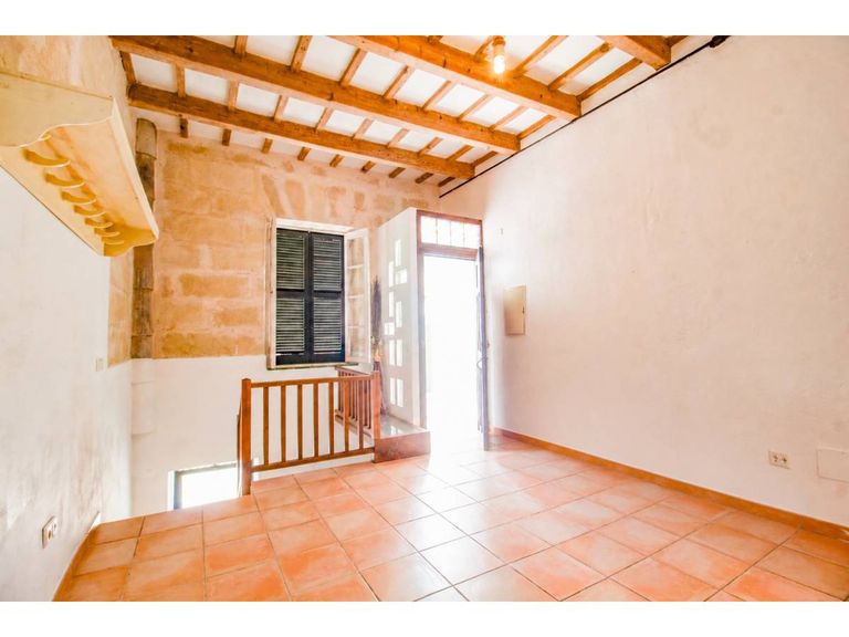 Property thumbnail 1