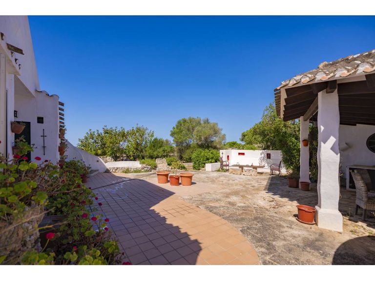 Property thumbnail 35