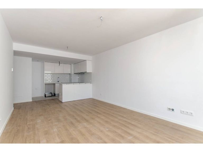 Property thumbnail 25