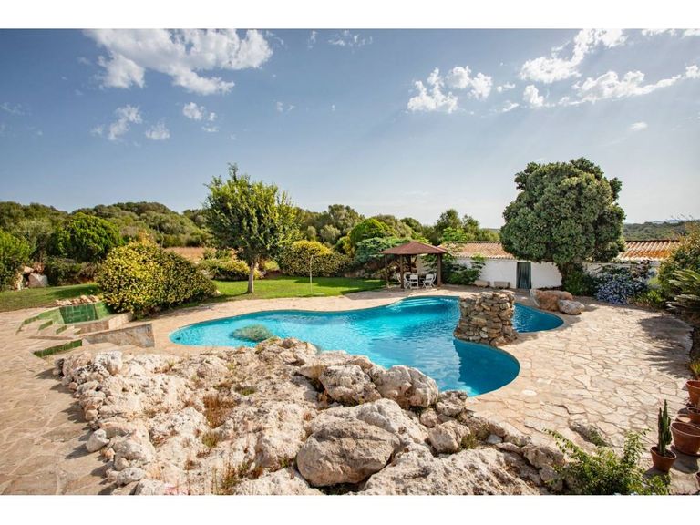 Property thumbnail 1