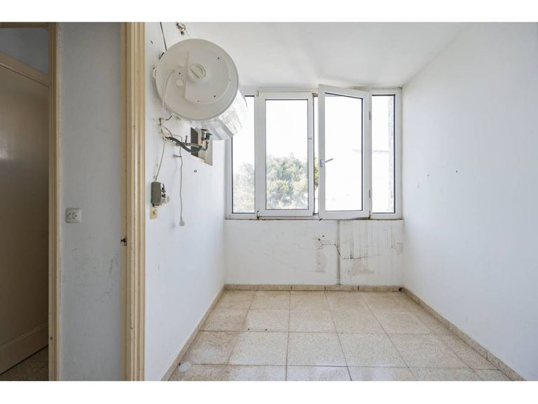 Property thumbnail 25