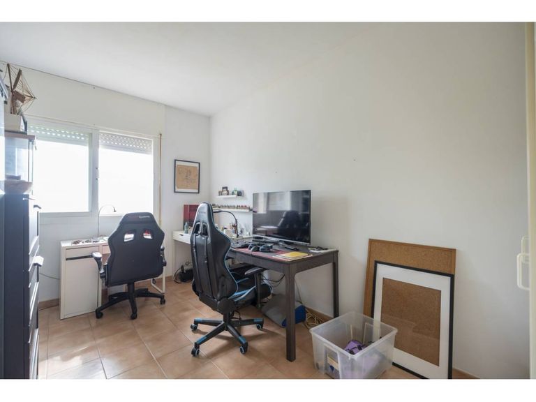 Property thumbnail 19