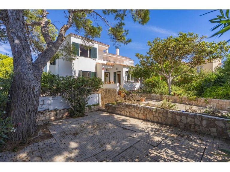 Property thumbnail 1