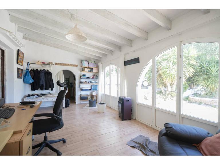 Property thumbnail 10