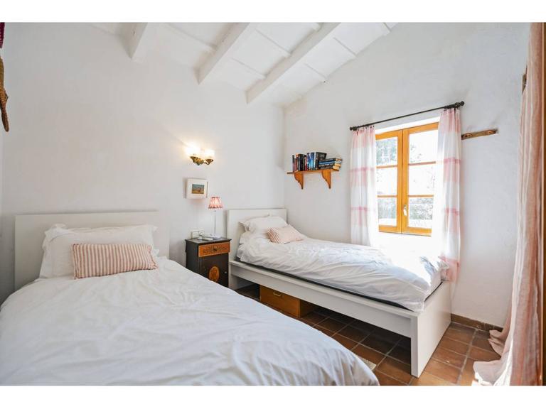 Property thumbnail 15