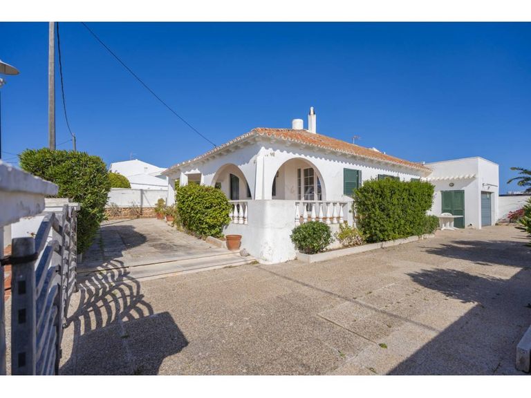Property thumbnail 3