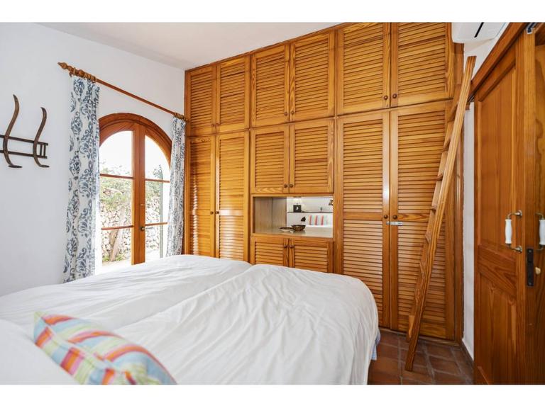 Property thumbnail 12