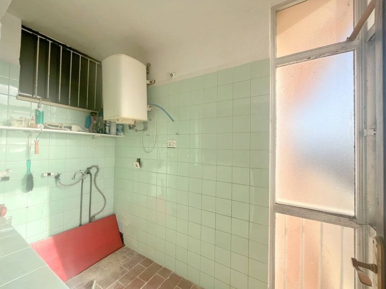Property thumbnail 12