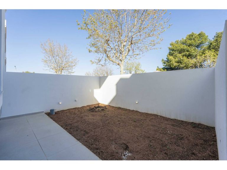 Property thumbnail 53
