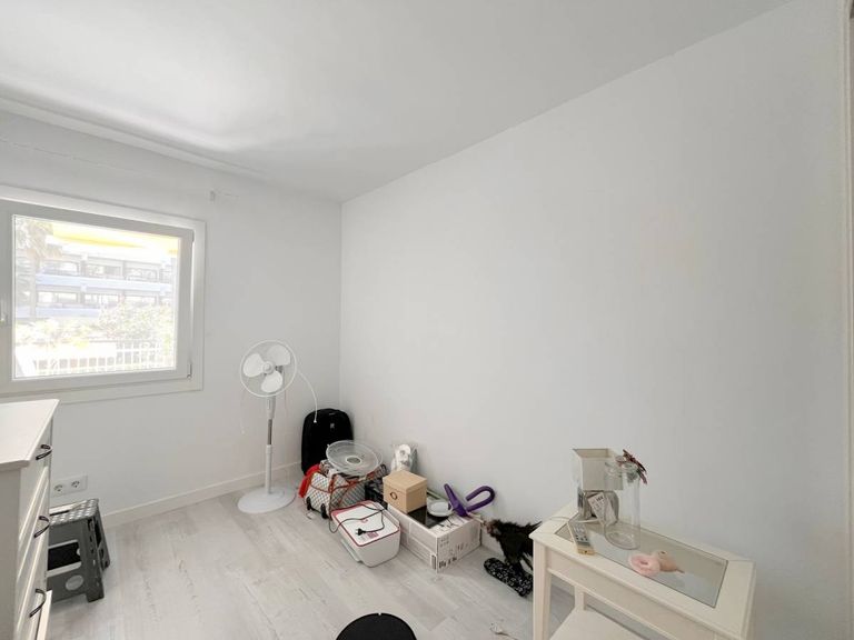 Property thumbnail 11