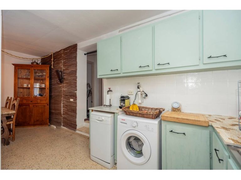 Property thumbnail 13