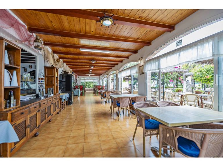 Property thumbnail 1