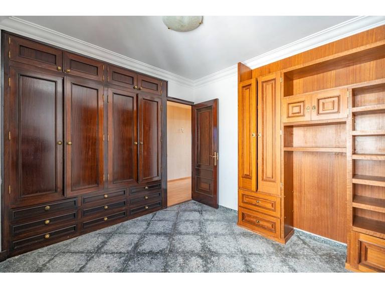 Property thumbnail 23