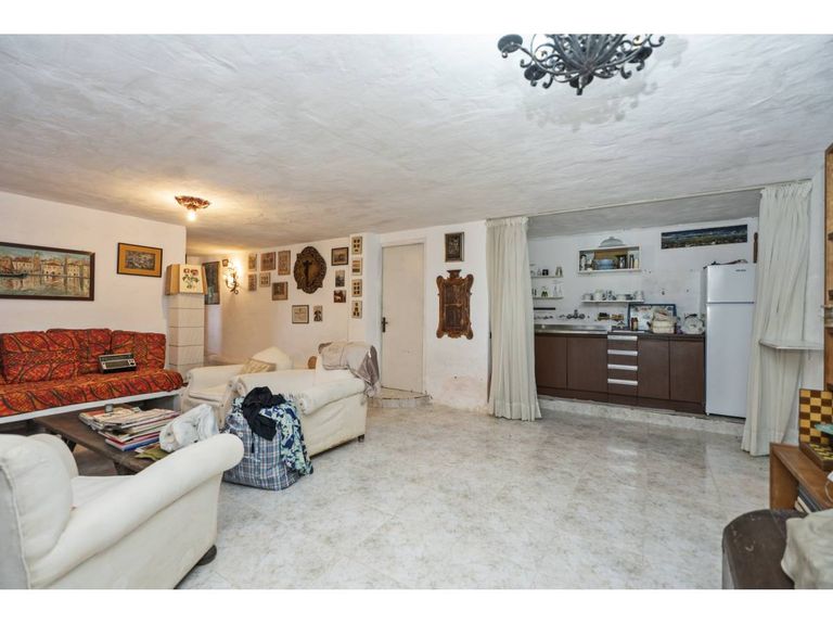 Property thumbnail 18