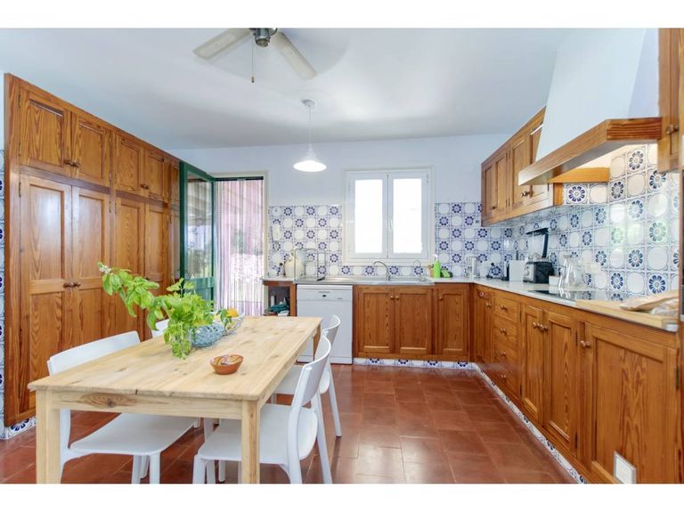 Property thumbnail 6