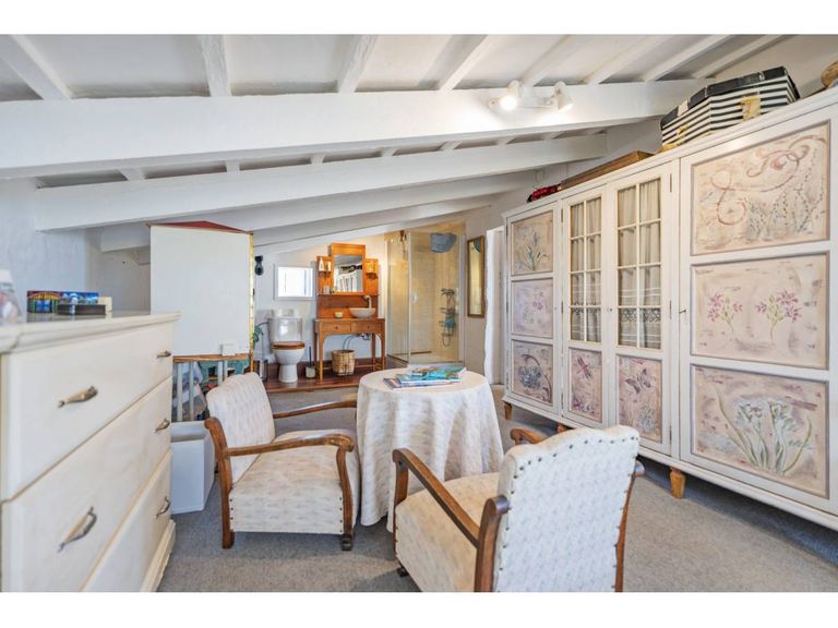 Property thumbnail 35