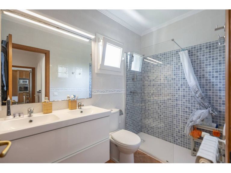 Property thumbnail 14
