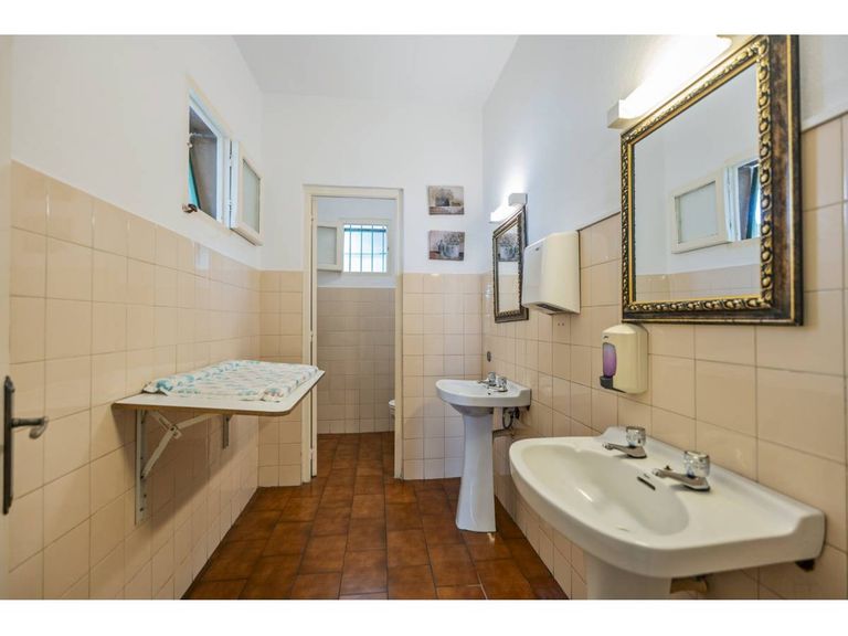 Property thumbnail 18