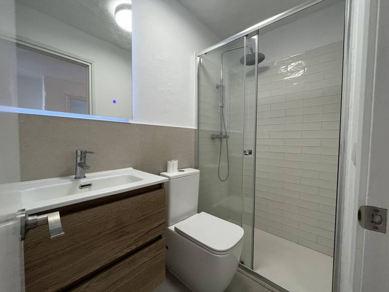 Property thumbnail 11