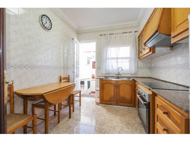 Property thumbnail 6