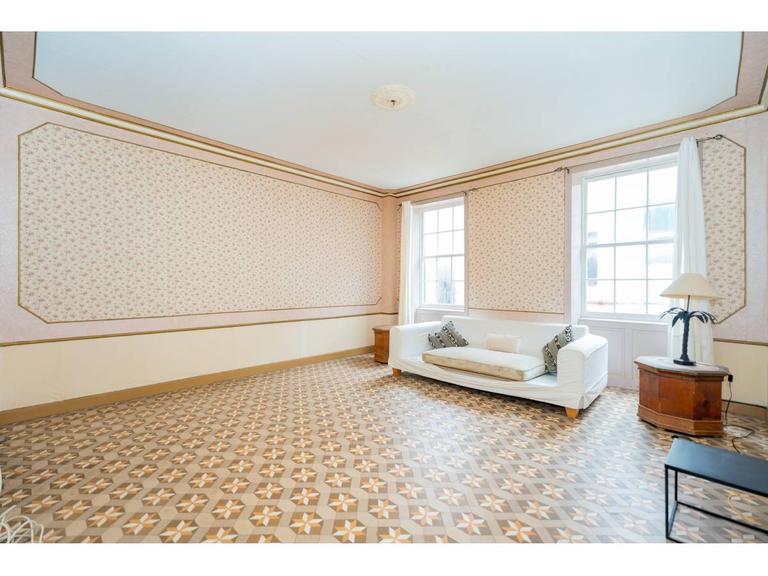 Property thumbnail 34