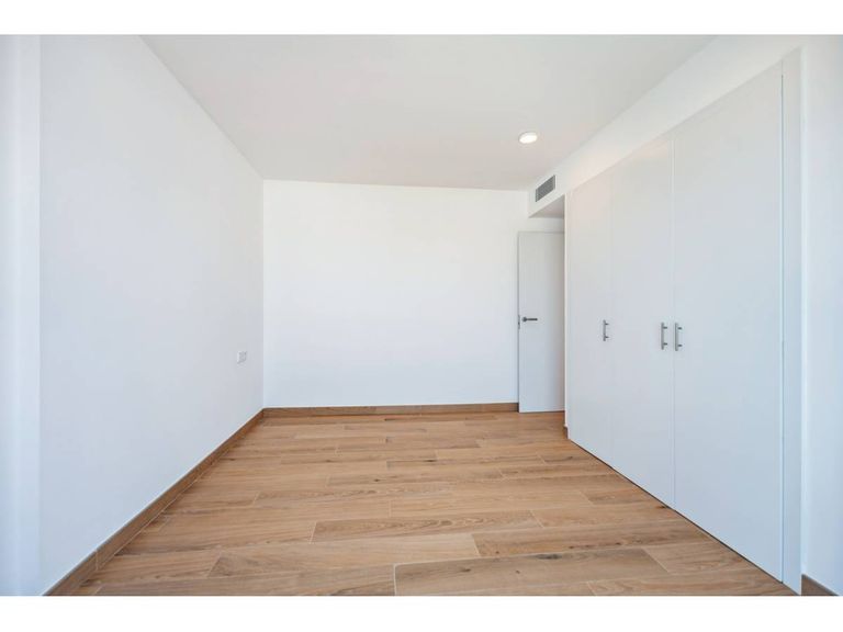 Property thumbnail 17