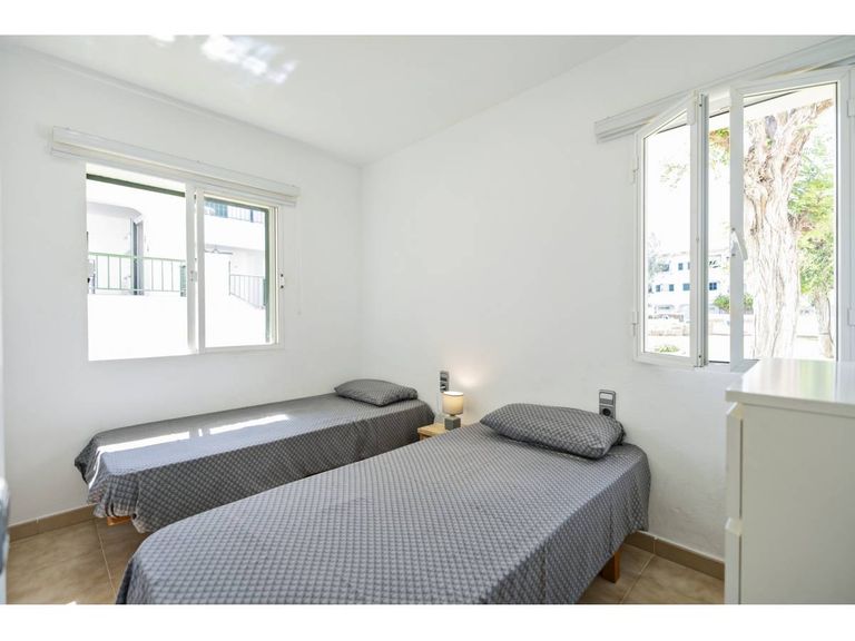 Property thumbnail 13