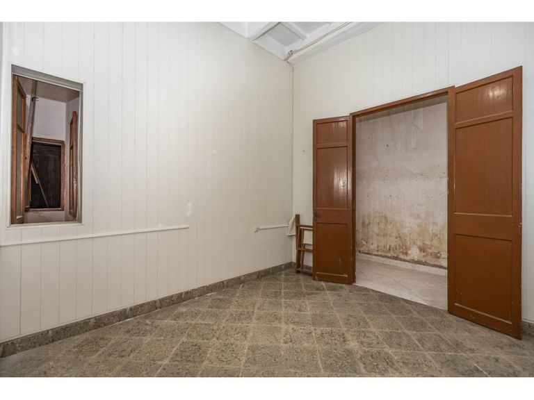 Property thumbnail 8